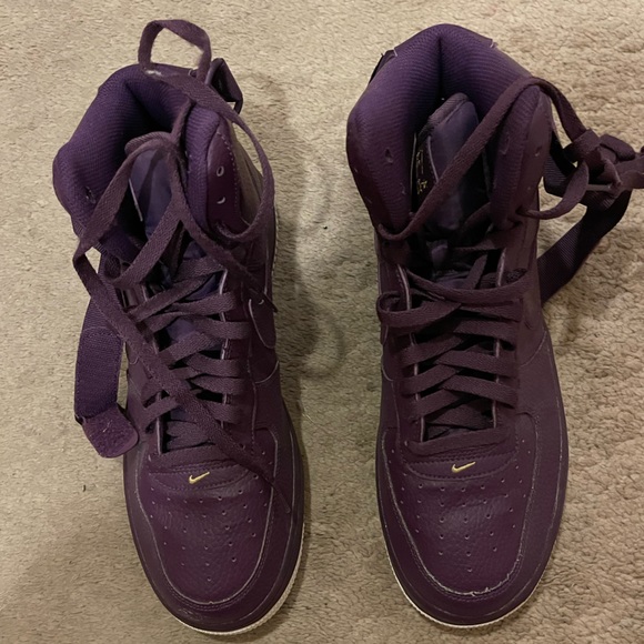 Purple and yellow laker Air Force 1 High top - Picture 4 of 4